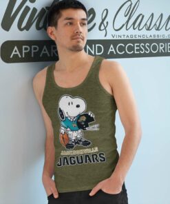 Snoopy A Strong And Proud Jacksonville Jaguars Player Tank Top Racerback