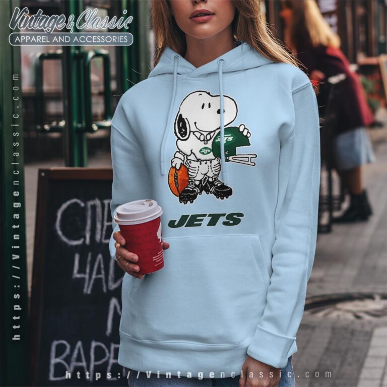 Snoopy A Strong And Proud New York Jets Shirt Hoodie Snoopy A Strong And Proud New York Jets Shirt Hoodie