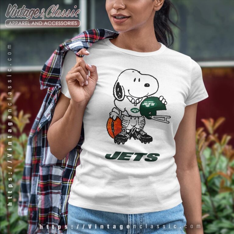 Snoopy A Strong And Proud New York Jets Shirt Women T shirt Snoopy A Strong And Proud New York Jets Shirt Women T shirt