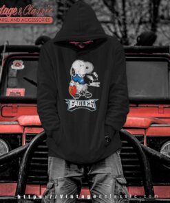 Snoopy A Strong And Proud Philadelphia Eagles Hoodie