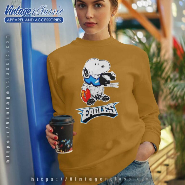 Snoopy A Strong And Proud Philadelphia Eagles Sweatshirt Snoopy A Strong And Proud Philadelphia Eagles Sweatshirt