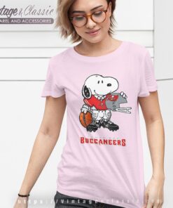 Snoopy A Strong And Proud Tampa Bay Buccaneers Shirt Women T shirt