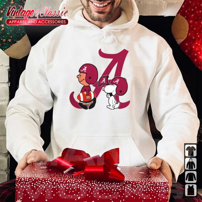 Snoopy And Charlie Brown Rugby Alabama Crimson Tide Hoodie Snoopy And Charlie Brown Rugby Alabama Crimson Tide Hoodie