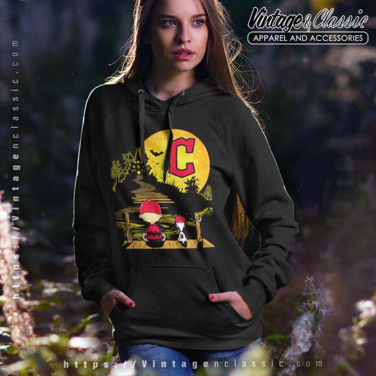 Snoopy And Charlie Brown Sit Under Moon Cleveland Guardians Halloween Hoodie Snoopy And Charlie Brown Sit Under Moon Cleveland Guardians Halloween Hoodie
