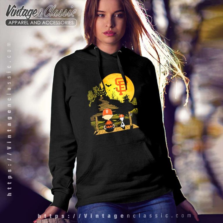 Snoopy And Charlie Brown Sit Under Moon San Francisco Giants Halloween Hoodie Snoopy And Charlie Brown Sit Under Moon San Francisco Giants Halloween Hoodie