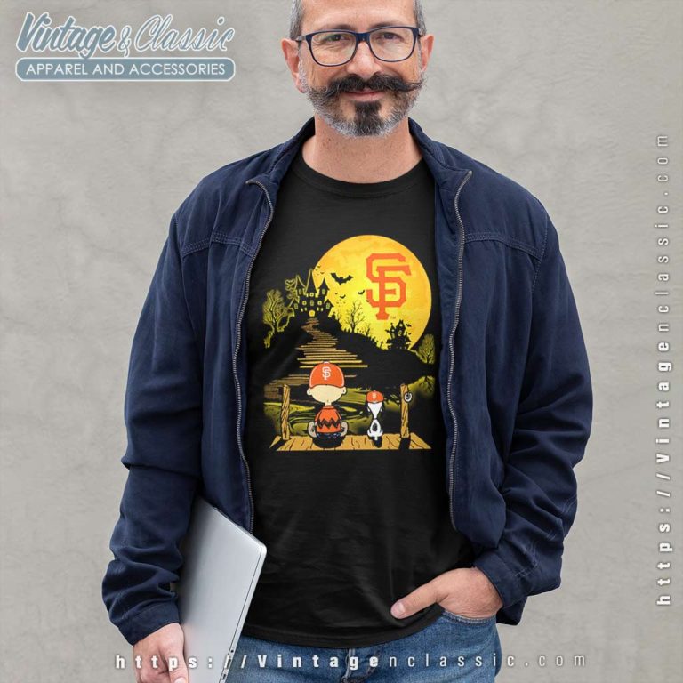 Snoopy And Charlie Brown Sit Under Moon San Francisco Giants Halloween Long Sleeve Tee Snoopy And Charlie Brown Sit Under Moon San Francisco Giants Halloween Long Sleeve Tee