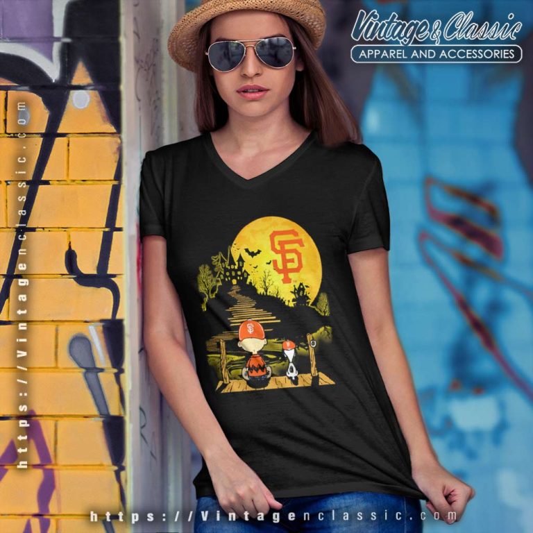 Snoopy And Charlie Brown Sit Under Moon San Francisco Giants Halloween V Neck TShirt Snoopy And Charlie Brown Sit Under Moon San Francisco Giants Halloween V Neck TShirt