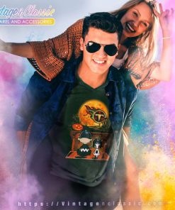 Snoopy And Charlie Brown Tennessee Titans Sitting Under Moon Halloween V Neck TShirt