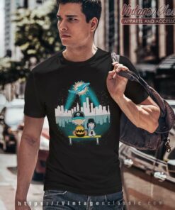 Snoopy And Charlie Brown Watching City Miami Dolphins T Shirt
