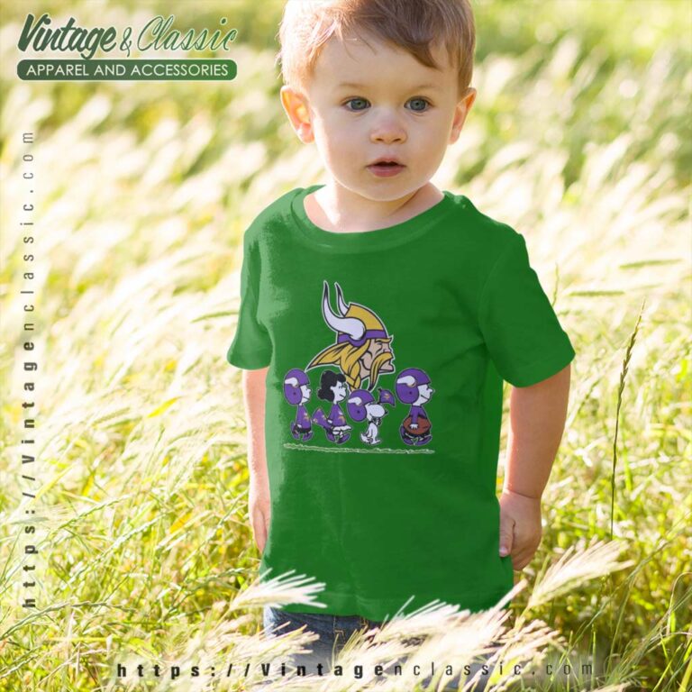 Snoopy And Friends Minnesota Vikings Kids T Shirt Snoopy And Friends Minnesota Vikings Kids T Shirt