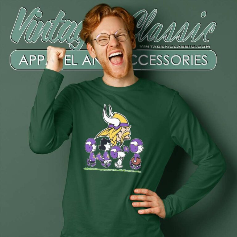 Snoopy And Friends Minnesota Vikings Long Sleeve Tee Snoopy And Friends Minnesota Vikings Long Sleeve Tee