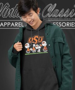 Snoopy And Friends Cheer For The Oklahoma State Cowboys Ncaa Hoodie