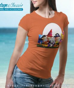 Snoopy And Friends Halloween Party Women TShirt