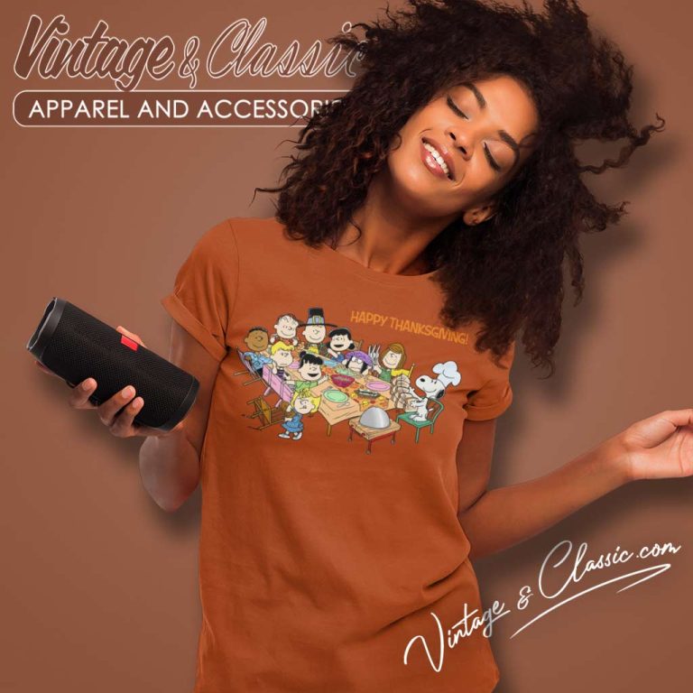 Snoopy And Friends Happy Thanksgiving Women TShirt Snoopy And Friends Happy Thanksgiving Women TShirt