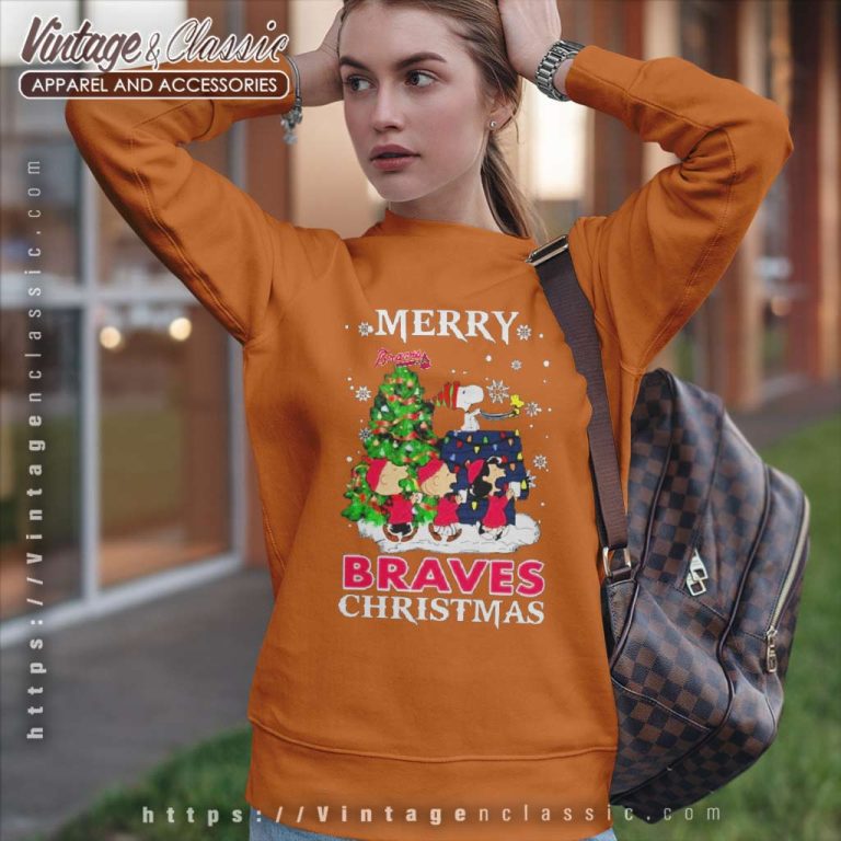 Snoopy And Friends Merry Atlanta Braves Christmas Sweatshirt Snoopy And Friends Merry Atlanta Braves Christmas Sweatshirt