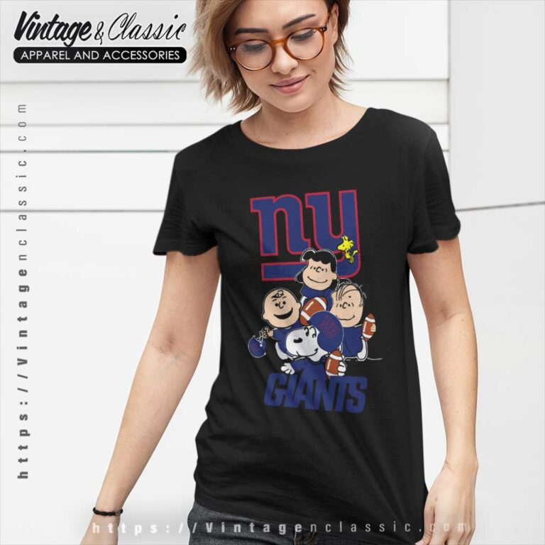 Snoopy And Friends New York Giants Women TShirt Snoopy And Friends New York Giants Women TShirt
