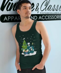 Snoopy And Friends Philadelphia Eagles Merry Christmas Tank Top Racerback