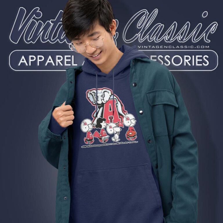 Snoopy And Friends Walking Alabama Crimson Tide Hoodie Snoopy And Friends Walking Alabama Crimson Tide Hoodie