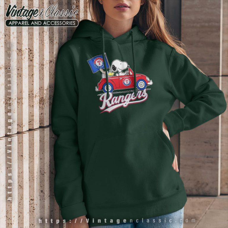 Snoopy And Woodstock Driving Car Texas Rangers Hoodie Snoopy And Woodstock Driving Car Texas Rangers Hoodie