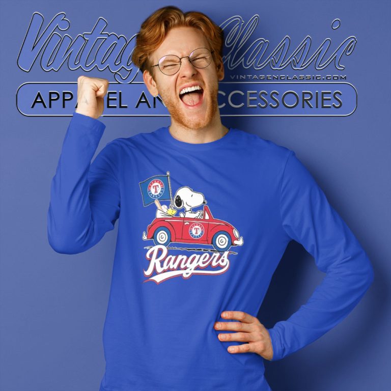 Snoopy And Woodstock Driving Car Texas Rangers Long Sleeve Tee Snoopy And Woodstock Driving Car Texas Rangers Long Sleeve Tee