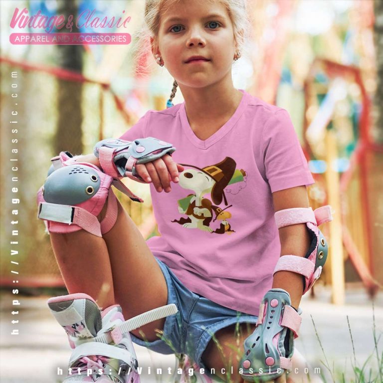 Snoopy And Woodstock Thanksgiving kids Vneck Snoopy And Woodstock Thanksgiving kids Vneck