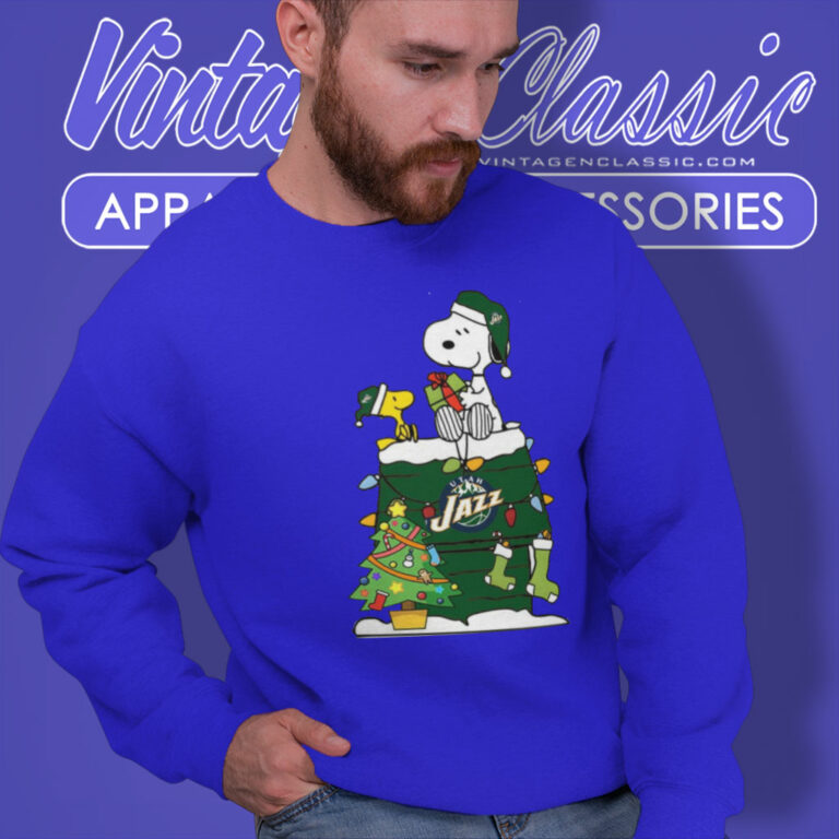 Snoopy And Woodstock Utah Jazz Christmas Sweatshirt Snoopy And Woodstock Utah Jazz Christmas Sweatshirt