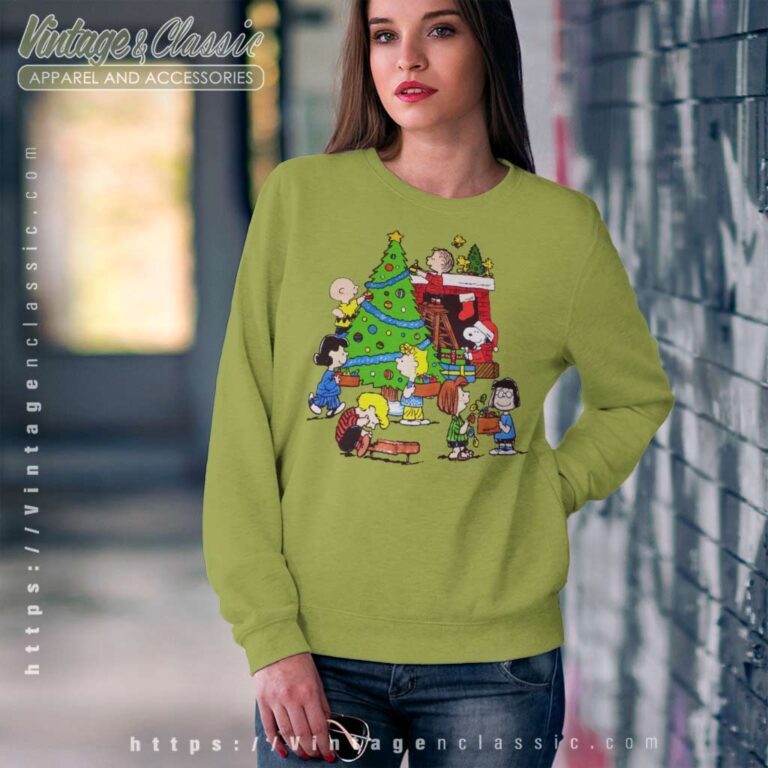 Snoopy Charlie Brown Christmas Gifts Sweatshirt Snoopy Charlie Brown Christmas Gifts Sweatshirt