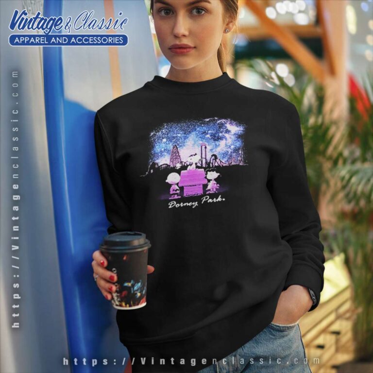 Snoopy Charlie Brown Dorney Park Sweatshirt Snoopy Charlie Brown Dorney Park Sweatshirt