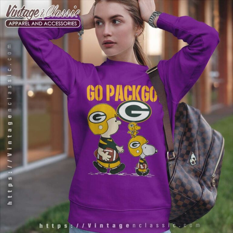 Snoopy Charlie Brown Go Pack Go Green Bay Packers Sweatshirt Snoopy Charlie Brown Go Pack Go Green Bay Packers Sweatshirt