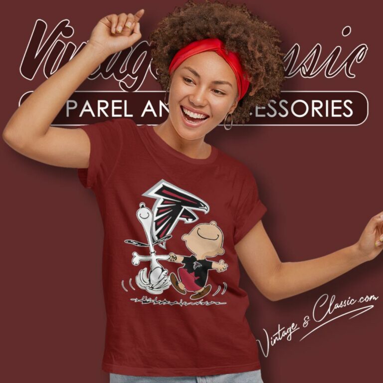 Snoopy Charlie Brown Happy Atlanta Falcons Women T Shirt Snoopy Charlie Brown Happy Atlanta Falcons Women T Shirt