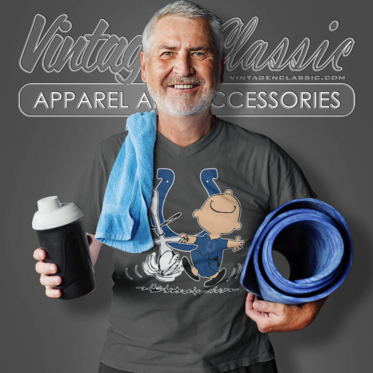 Snoopy Charlie Brown Happy Indianapolis Colts V Neck TShirt Snoopy Charlie Brown Happy Indianapolis Colts V Neck TShirt
