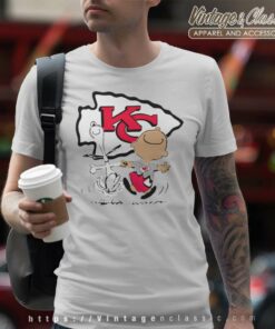 Snoopy Charlie Brown Happy Kansas City Chiefs T Shirt