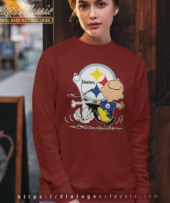 Snoopy Charlie Brown Happy Pittsburgh Steelers Shirt 5 Snoopy Charlie Brown Happy Pittsburgh Steelers Sweatshirt