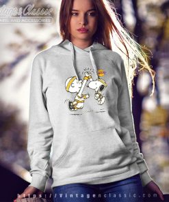 Snoopy Charlie Brown Lakers 88 Celtics 87 Hoodie