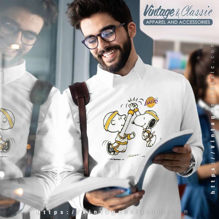 Snoopy Charlie Brown Lakers 88 Celtics 87 Sweatshirt Snoopy Charlie Brown Lakers 88 Celtics 87 Sweatshirt