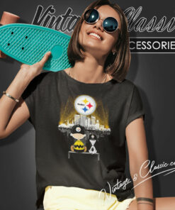 Snoopy Charlie Brown Pittsburgh Steelers Women T Shirt