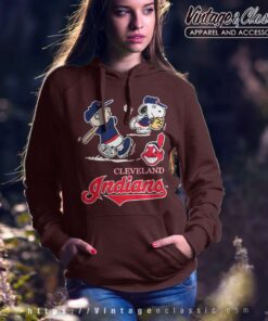 Snoopy Charlie Brown Playing Baseball Cleveland Indians Hoodie