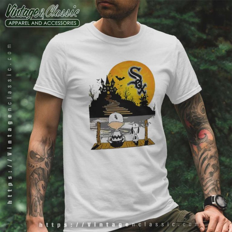 Snoopy Charlie Brown Sit Under Moon Chicago White Sox Halloween T Shirt Snoopy Charlie Brown Sit Under Moon Chicago White Sox Halloween T Shirt