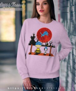 Snoopy Charlie Brown Sit Under Moon Detroit Lions Halloween Sweatshirt