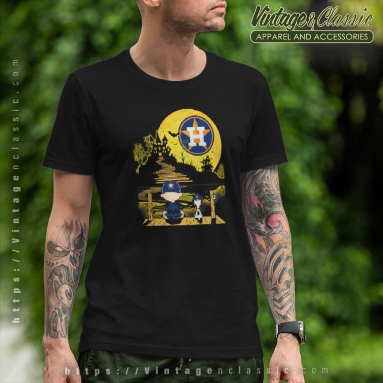 Snoopy Charlie Brown Sit Under Moon Houston Astros Halloween T Shirt Snoopy Charlie Brown Sit Under Moon Houston Astros Halloween T Shirt