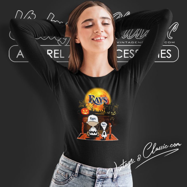 Snoopy Charlie Brown Tampa Bay Rays Halloween Long Sleeve Tee Snoopy Charlie Brown Tampa Bay Rays Halloween Long Sleeve Tee
