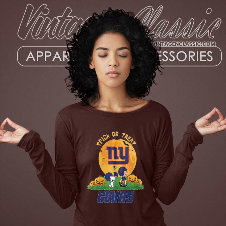 Snoopy Charlie Brown Trick Or Treat New York Giants Halloween Long Sleeve Tee Snoopy Charlie Brown Trick Or Treat New York Giants Halloween Long Sleeve Tee