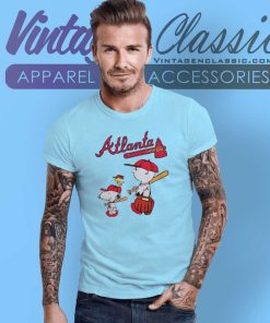 Snoopy Charlie Brown Walking Atlanta Braves T Shirt