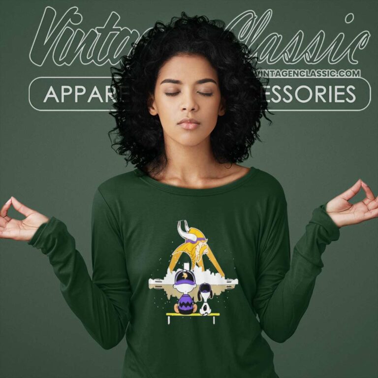 Snoopy Charlie Brown Watching City Minnesota Vikings Long Sleeve Tee Snoopy Charlie Brown Watching City Minnesota Vikings Long Sleeve Tee