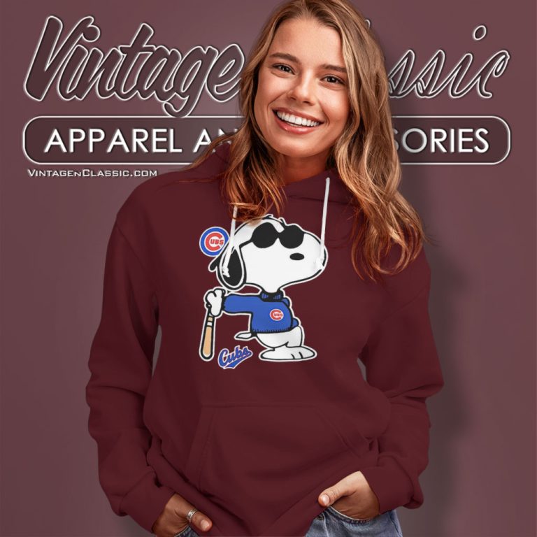 Snoopy Chicago Cubs Baseball Player Hoodie Snoopy Chicago Cubs Baseball Player Hoodie
