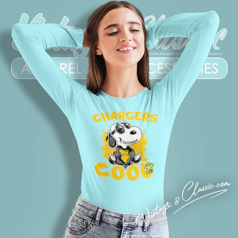 Snoopy Cool Los Angeles Chargers Long Sleeve Tee Snoopy Cool Los Angeles Chargers Long Sleeve Tee