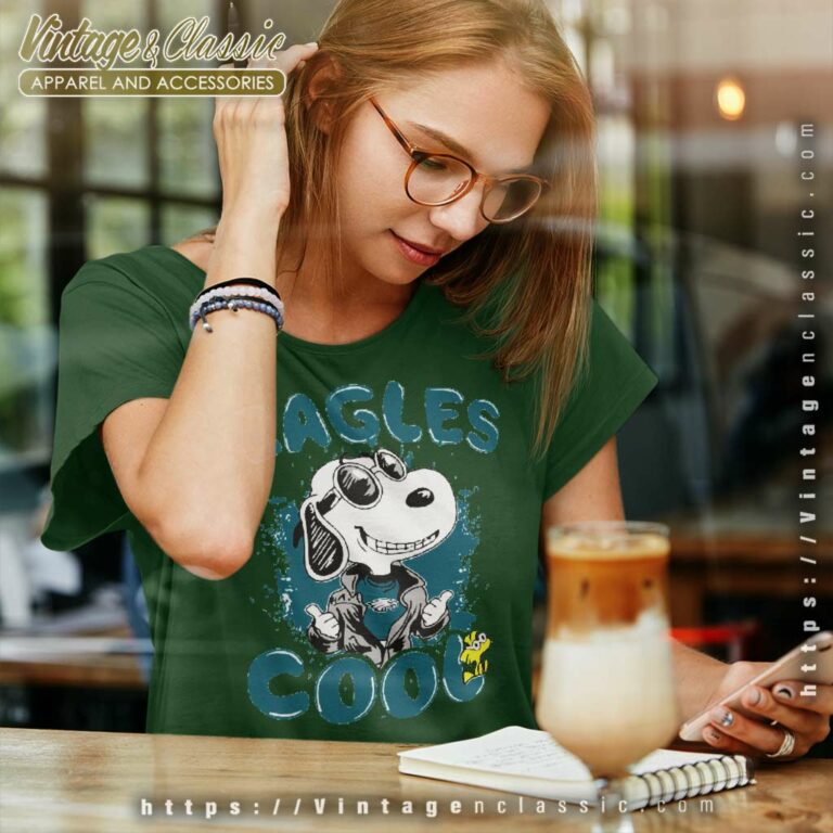 Snoopy Cool Team Philadelphia Eagles Women TShirt Snoopy Cool Team Philadelphia Eagles Women TShirt