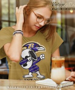 Snoopy Dabbing Baltimore Ravens Shirt Women T shirt