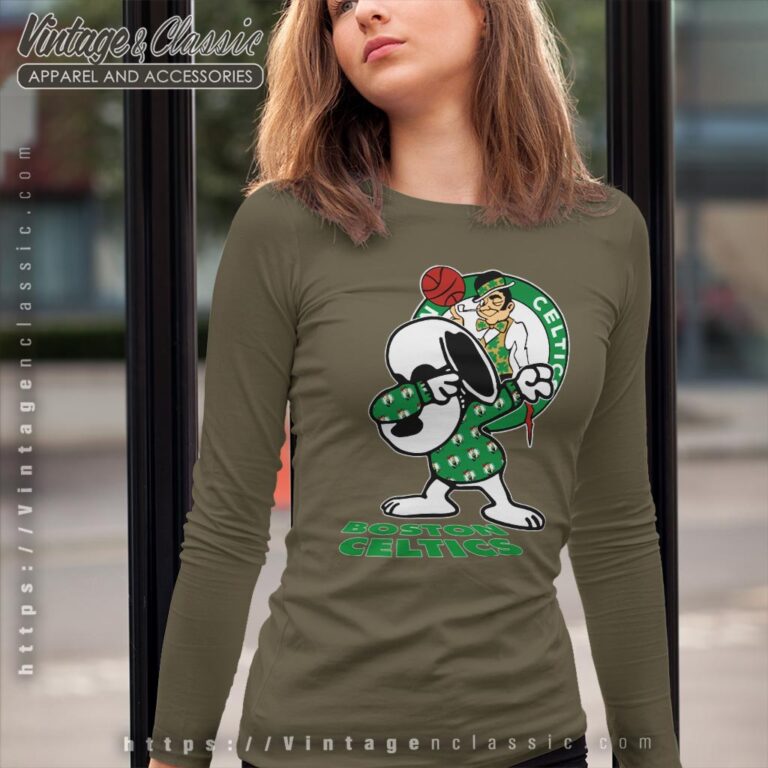 Snoopy Dabbing Boston Celtics Shirt Long Sleeve Tee Snoopy Dabbing Boston Celtics Shirt Long Sleeve Tee