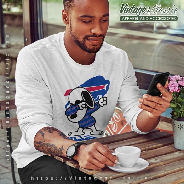 Snoopy Dabbing Buffalo Bills Shirt Sweatshirt Snoopy Dabbing Buffalo Bills Shirt Sweatshirt